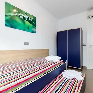 Yourhouse Estel Apartamento